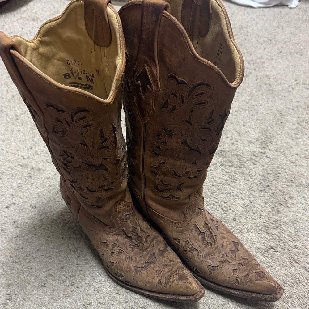 Brown Western Heeled Boots